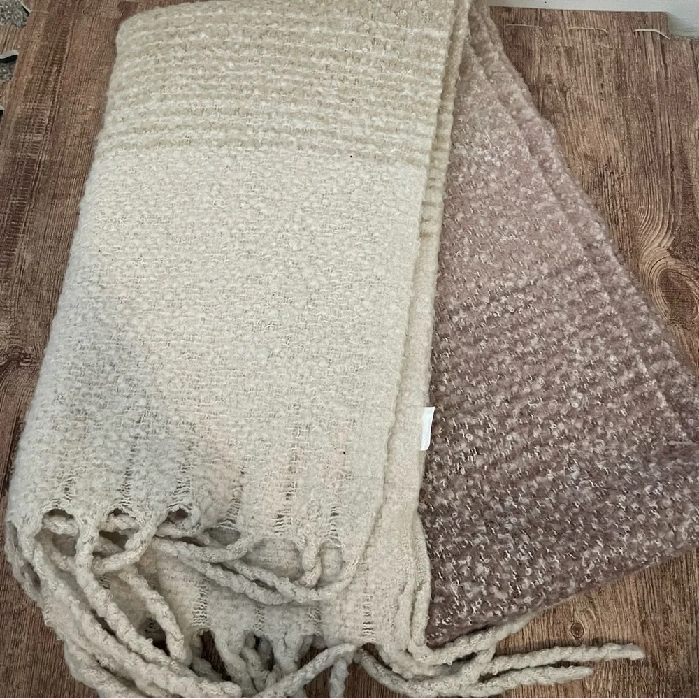 Mer Sea Ombre Long Fringe Ombre Blanket Scarf